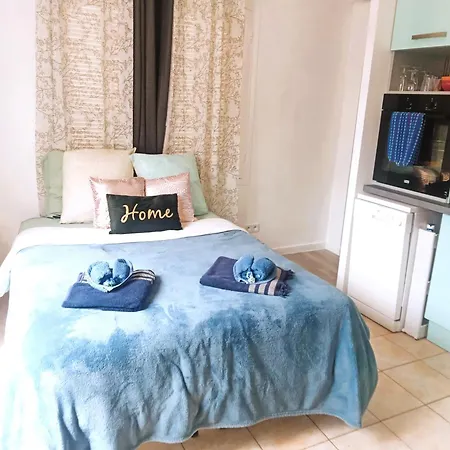 Reve D'azur En Bord De Mer, Avec Piscine Partagee, Parking Barbecue, Draps Inclus A La Nartelle Hébergement de vacances *