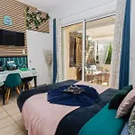 20m2 Cosy Bord De - De La Nartelle- - Piscine Partagee - Parking - Bbq - Draps Inclus Sainte-Maxime