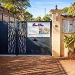 De La Nartelle- 20m2- Piscine Partagee - Parking - Bbq -calme & Detente Au Reve D'azur A Quelques Pas De La Σπίτι διακοπών *