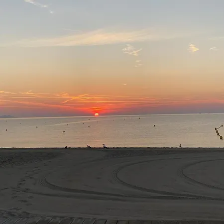 Reve D'azur En Bord De Mer, Avec Piscine Partagee, Parking Barbecue, Draps Inclus A La Nartelle Prázdninový dům Sainte-Maxime