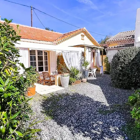 Reve D'azur En Bord De Mer, Avec Piscine Partagee, Parking Barbecue, Draps Inclus A La Nartelle * Sainte-Maxime