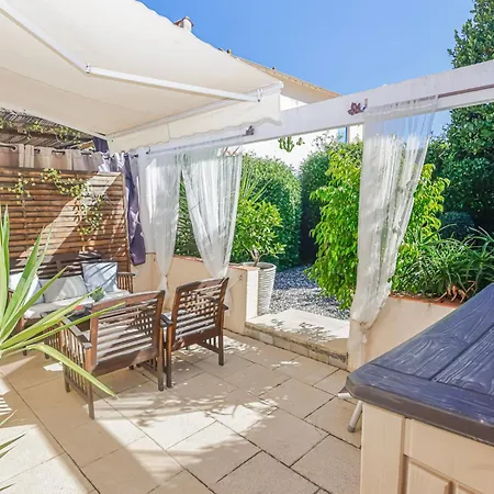 Reve D'azur De La Nartelle 20m2 Avec Piscine Partagee, Parking Barbecue, Draps Inclus A La Nartelle