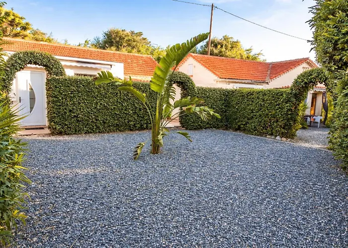 بيت للعطل 20m2 Cosy Bord De - De La Nartelle- - Piscine Partagee - Parking - Bbq - Draps Inclus سانت ماكسيم